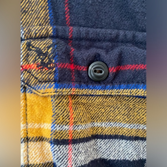 Bundle- 2 Men’s American Eagle Flannel Shirts Size XSmall- Athletic Fit - Picture 7 of 8